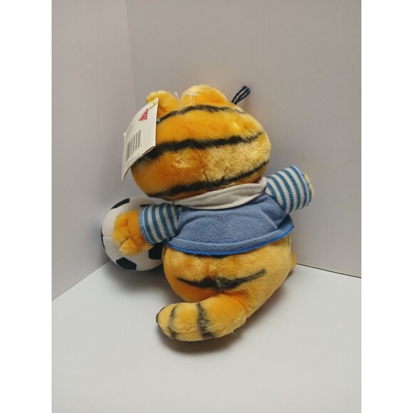 GARFIELD Dakin 1981 Vtg Soccer Player  CAT 9" Plush STUFFED ANIMAL With Tags - Picture 2 of 4